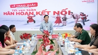Viettel An Giang lansează extragerea la loterie pentru programul „Înregistrează-te pentru 5G - Câștigă o mașină pe neașteptate”.