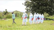Ebola virüsünün nadir görülen bir varyantının neden olduğu salgında 230'dan fazla kişi hayatını kaybetti.