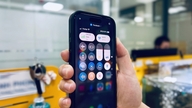 Redenen waarom het scherm van je iPhone automatisch dimt.