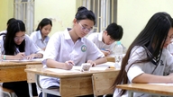 Hanoi: Grænseværdierne for adgangsprøven til 10. klasse er blevet annonceret, men forældrene venter stadig på et "mirakel".