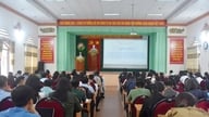 लाम डोंग प्रांत पार्टी की वैचारिक नींव की रक्षा के प्रयासों को मजबूत करने पर ध्यान केंद्रित कर रहा है।