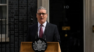 Prim-ministrul britanic Keir Starmer și-a anunțat demisia în lacrimi.