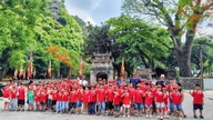 นิงบิ่ญ: "ปลูกฝังเมล็ดพันธุ์" แห่งความรักในมรดกทางวัฒนธรรมในโรงเรียน