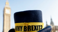 Diez años después del Brexit, un legado divisivo sigue ensombreciendo el Reino Unido.
