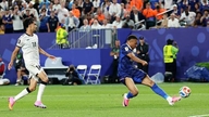 Mbappé anota un doblete y Francia derrota a Irak, avanzando a la siguiente ronda.
