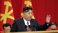 Kim Jong Un kündigte an, er werde das Tempo der Stärkung der militärischen Fähigkeiten Nordkoreas beschleunigen.