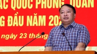 Předseda provinčního lidového výboru Phan Huy Ngoc: I nadále radí vedení v efektivním plnění úkolů národní obrany.