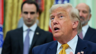 ប្រធានាធិបតី Trump៖ ក្រុមហ៊ុនផលិតរថយន្តអាមេរិកអាចចូលរួមក្នុងការផលិតអាវុធ។