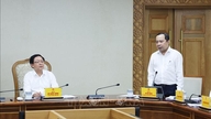 Mengutamakan pelaburan dalam sektor teknologi strategik dan canggih.