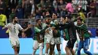 Algerie kommer fra et undertall og slo Jordan 2-1, og dermed satte de en stopper for en historisk forbannelse i VM.