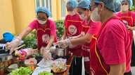 22 đội thi trổ tài nấu bữa cơm gia đình