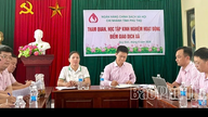 The Provincial Social Policy Bank visited and learned from the experiences of transaction points in Quy Duc commune.