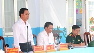 Penduduk bimbang tentang tanah runtuh; Vinh Long mengadakan dialog mengenai perlombongan pasir di Sungai Hau.