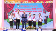 Menghormati bahasa Vietnam: Sebuah "alamat merah" untuk melestarikan dan mengembangkan bahasa Vietnam di Laos.