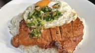 Por que as celebridades costumam comer arroz quebrado (com tam) quando visitam a cidade de Ho Chi Minh?