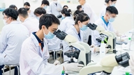 베트남은 어떻게 세계적 수준의 사립 대학을 설립할 수 있을까요?