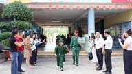 ចេញដំណើរសម្រាប់កម្មវិធី 'ឆមាសក្នុងវិស័យយោធា'។