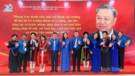 Dieciséis delegados de Tuyen Quang asistieron al XIII Congreso Nacional de la Unión de la Juventud Comunista Ho Chi Minh.