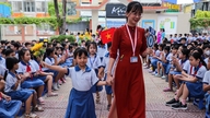 2026년 7월 1일부터 초등학교 교사의 급여는 어떻게 인상될까요?