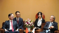 O Presidente do Comitê Popular Provincial fez uma visita de cortesia ao Governador da Prefeitura de Niigata, no Japão.
