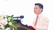 Partisekretær Le Ngoc Chau tiltræder rollen som æresformand for Hai Phong City Business Association.
