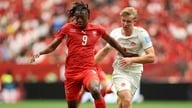 Canada lider nederlag og mister førstepladsen til Schweiz.