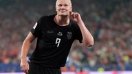 음바페와 홀란드의 대결을 기다리고 있습니다.