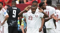 FIFA menjatuhkan sanksi berat berupa larangan bermain lima pertandingan kepada bintang Qatar setelah melakukan tekel mengerikan di Piala Dunia.