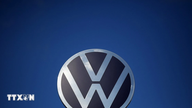 Volkswagen planuje sprzedać kontrolny pakiet akcji Evertonu amerykańskiemu funduszowi Bain.