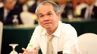 Puheenjohtaja Duc käyttää miljardeja Vietnamin dongeja ostaakseen Hoang Anh Gia Lain osakkeita jo viidennen kerran.