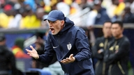 L'entraîneur Thomas Tuchel décrypte l'approche de « discipline stricte » avec Djed Spence lors de la Coupe du monde 2026.