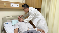 Advarselstegn på orbital cancer efter års selvbehandling.