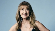 'Gadis Bond' Jane Seymour, 75, masih kelihatan muda dan cantik, mengesahkan lawatannya ke Vietnam.