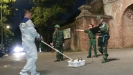 Hue: Radar de penetrare a solului folosit pentru a căuta zone suspectate că ar conține gropi comune ale soldaților căzuți.