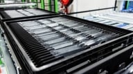 La Chine développe une technologie de batteries qui contribue à réduire les risques d'incendie et d'explosion des véhicules électriques.