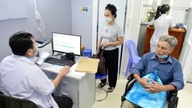 ចាប់ពីថ្ងៃទី 1 ខែកក្កដាតទៅ ការទៅពិនិត្យព្យាបាលអ្នកជំងឺក្រៅនៅមន្ទីរពេទ្យណាមួយនឹងមិនត្រូវបានគ្របដណ្តប់ 50% ដោយការធានារ៉ាប់រងសុខភាពទេ។