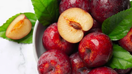 Health benefits of plums