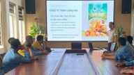La société Long Hai Co., Ltd. dispense à son personnel et à ses employés une formation sur l'hygiène et la sécurité alimentaire conformément aux normes HALAL JAKIM.