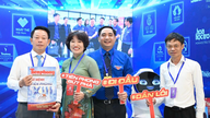 Tien Phong-avisens stand tiltrak et stort antal delegerede ved ungdomsunionens 13. nationale kongres.