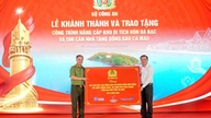 Kementerian Keselamatan Awam telah menyerahkan 500 buah rumah dan menaik taraf tapak bersejarah Hon Da Bac di Ca Mau.