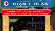 Gemeinde Dinh Hoa: 930 Einwohner erhielten kostenlose routinemäßige Gesundheitschecks und Vorsorgeuntersuchungen vom Kim Son Allgemeinen Krankenhaus.