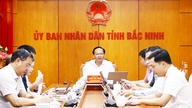 صوبائی پیپلز کمیٹی کے وائس چیئرمین فام وان تھین: رکاوٹوں کو دور کرنے اور عوامی سرمایہ کاری کے سرمائے کی تقسیم کو تیز کرنے پر توجہ دیں۔