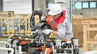 Resolução 10-NQ/TW: Estabelecimento de novos padrões para atrair investimento estrangeiro.