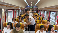 Betrieb eines Schiffes zum Transport von Ärzten und medizinischem Personal des Bach Mai Krankenhauses in Ninh Binh.