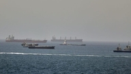 Iran bị cáo buộc tấn công tàu hàng gần Oman, căng thẳng eo biển Hormuz leo thang