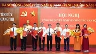 Il Segretario del Comitato provinciale del Partito di Quang Tri ha assegnato compiti a 8 Segretari dei Comitati di Partito a livello comunale che assumono nuovi incarichi.
