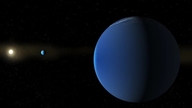 To gigantiske planeter lettere enn sukkerspinn har forbløffet astronomer.
