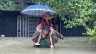 Cao Bang sofre deslizamentos de terra e inundações generalizadas; usina hidrelétrica anuncia liberação de água para controle de cheias.