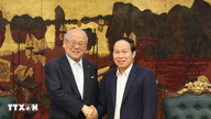 Deputy Prime Minister Le Tien Chau receives the Special Advisor to the Japan-Vietnam Parliamentary Alliance.