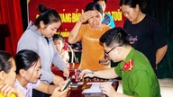 La polizia provinciale di Thai Nguyen lancia una campagna a sostegno del rilascio di firme digitali.